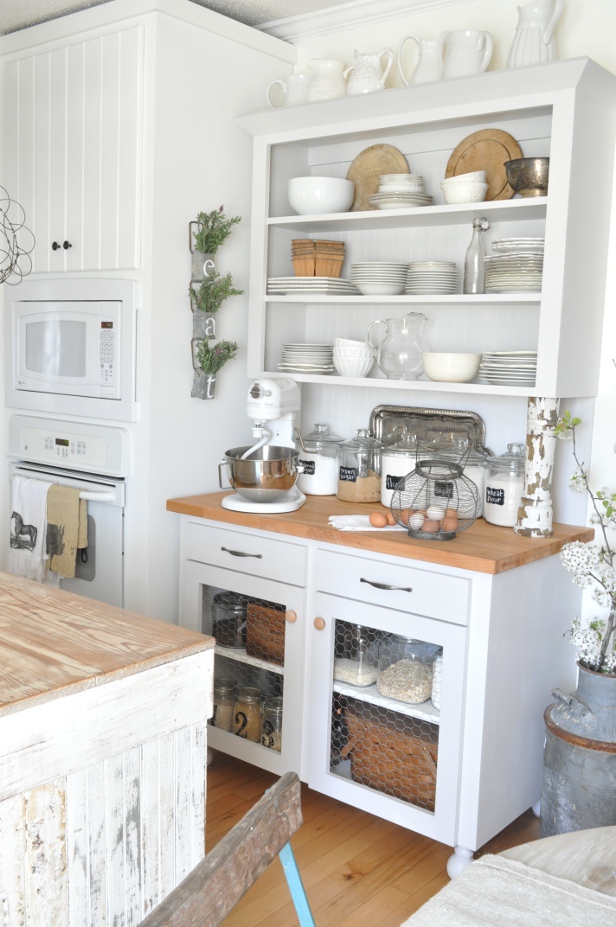 Get The Look Beckys White And Rustic Kitchen Pottery Barn