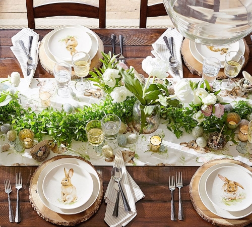 pasture-bunny-table-runner-1-z