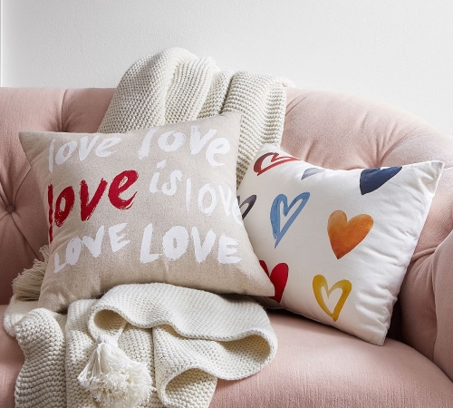 love-is-love-sentiment-pillow-z-1